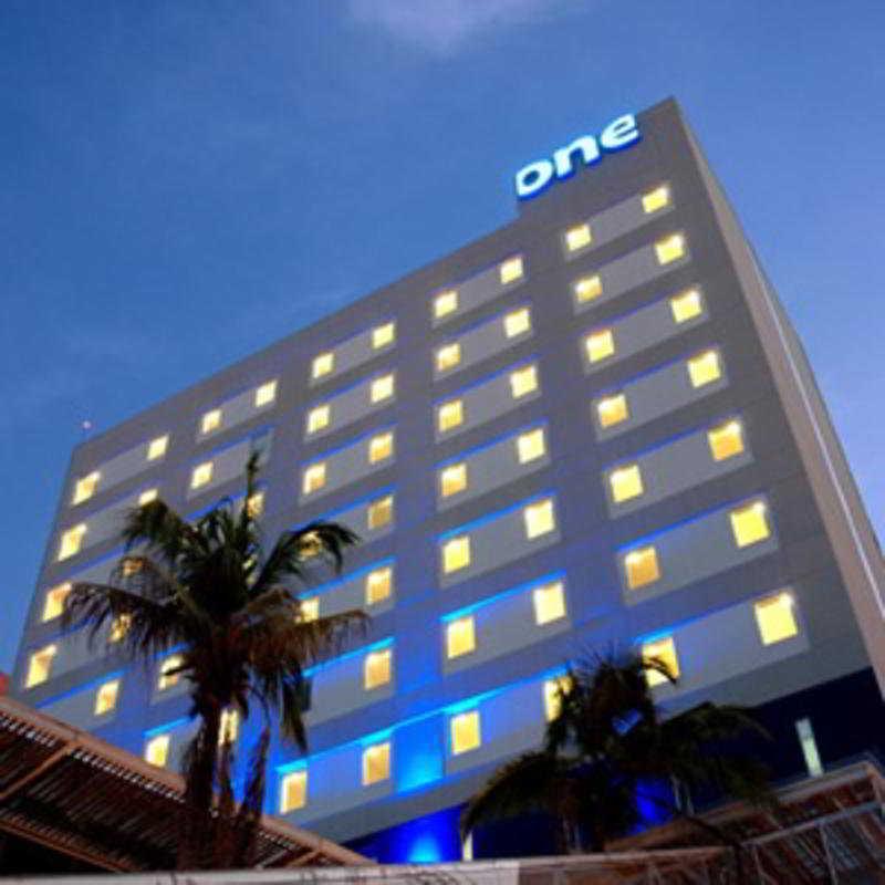 One Acapulco Costera Hotel Exterior photo